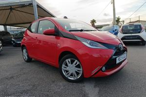 Toyota Aygo 1.0 cc 69 CV 5 porte x-cool 2015