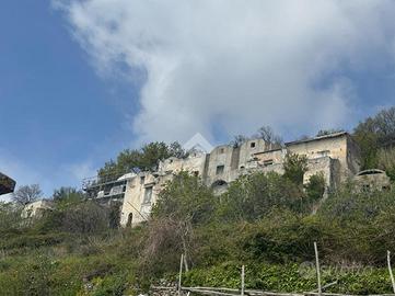 CASA INDIPENDENTE A CONCA DEI MARINI