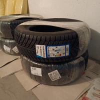 gomme 4stagioni  205/60/16 H92