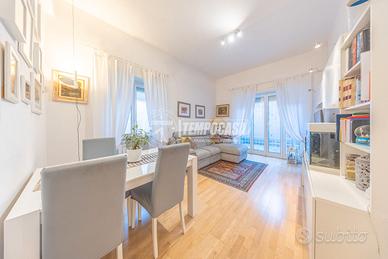 Trilocale con cortile, Via Raffaele Cappelli, Flem