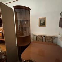 Parete attrezzata salone