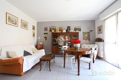 4 LOCALI A CALDERARA DI RENO