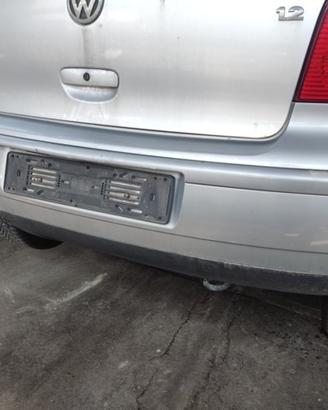 Paraurti posteriore VOLKSWAGEN POLO del 2004