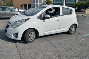 Chevrolet Spark 78000 km Gpl