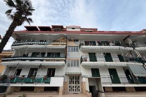 Appartamento mansardato Via 1° Maggio con box