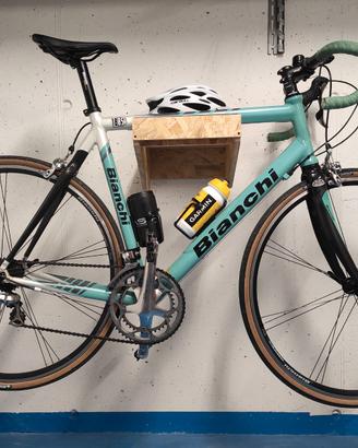 Bianchi tg. L alluminio e carbonio