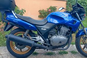 Honda CB 500 del 2001