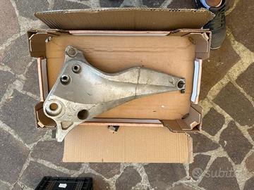 BRACCIO FORCELLA POSTERIORE T-MAX 500