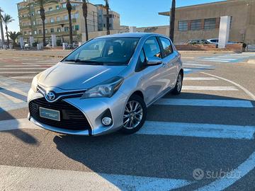 Toyota Yaris 1.5h Active 5p