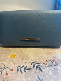 Portafoglio donna grande Stradivarius con cerni