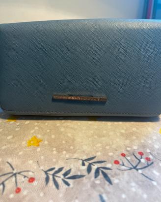 Portafoglio donna grande Stradivarius con cerni