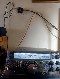 Kenwood ts 2000  no yaesu no icom