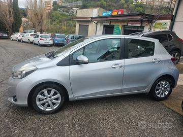 Toyota Yaris 1.4 D-4D 5 porte Lounge