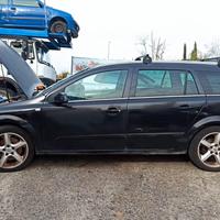 Opel astra stw x ricambi usati