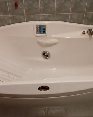 Vasca idromassaggio Jacuzzi Shiatsu