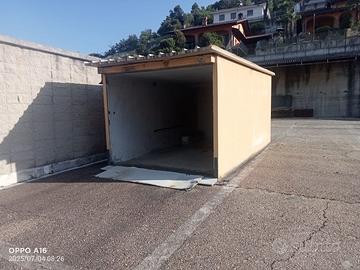 Box auto in cemento prefabbricato