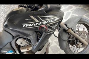 Honda transalp 700