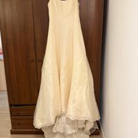 Vestito da sposa marca GALBAN