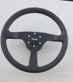 volante momo