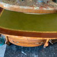 Arredamento disponibile al centro storico 