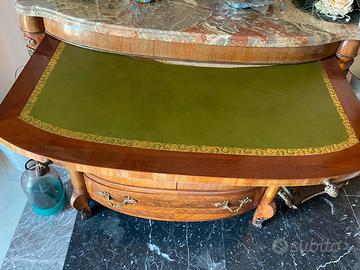 Arredamento disponibile al centro storico 