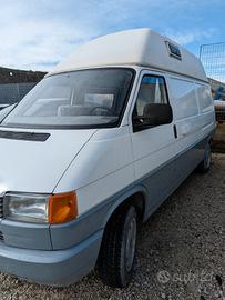 camper furgonato 