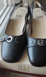 SANDALO NERO NUOVO IN SCATOLA  37