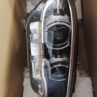 Proiettore led integrale Bmw serie 1 destrocrepato