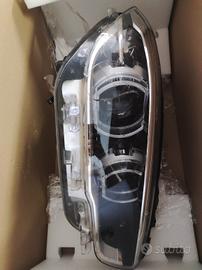Proiettore led integrale Bmw serie 1 destrocrepato