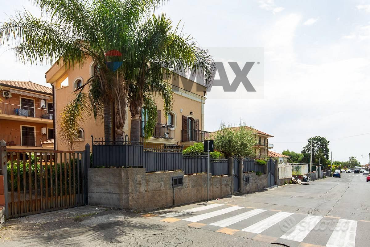 Villa singola - Misterbianco - Vista 3