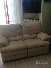 Divano 2P pelle Natuzzi con poltrona relax