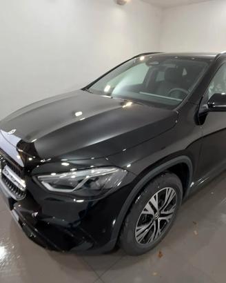 Mercedes-benz A 200 d Automatic Advanced