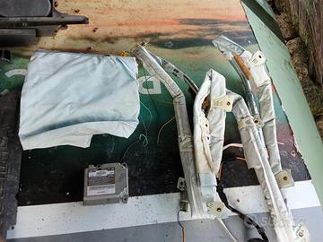 airbag passeggero e laterali multipla 