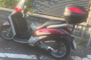 Scooter Peugeot Geopolis 250