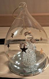 Oggetto artistico in vetro soffiato.