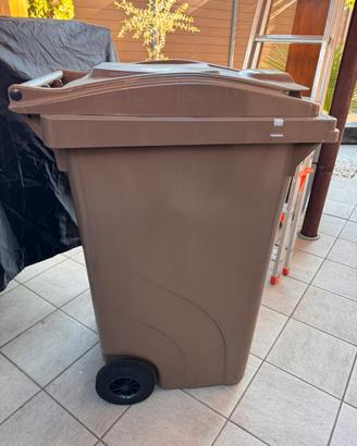 Bidone raccolta scarti vegetali da 240 litri