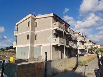 3 LOCALI A SANTA MARIA DEL CEDRO