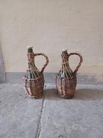 Coppia Fiaschi Vintage in Vimini