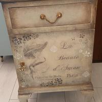 Comodino shabby