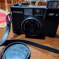 Macchina Fotografica Yashica MF-2