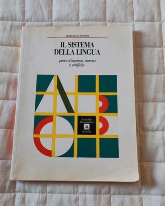 Libro scolastico italiano 