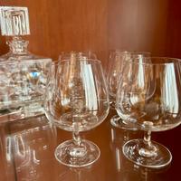 Set whisky: bottiglia decanter + 6 bicchieri