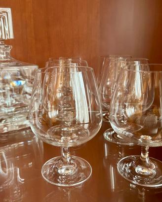 Set whisky: bottiglia decanter + 6 bicchieri