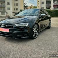 AUDI S3 BLACK EDITION NUOVA