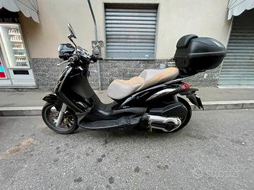 Piaggio Beverly 500 Cruiser