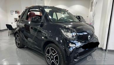 SMART fortwo 70 1.0 twinamic cabrio Urban