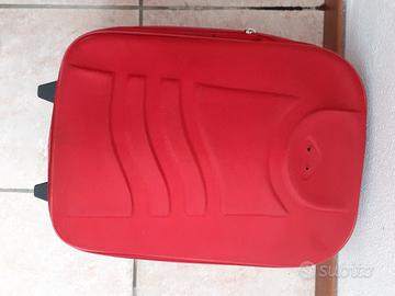 piccolo trolley rosso 