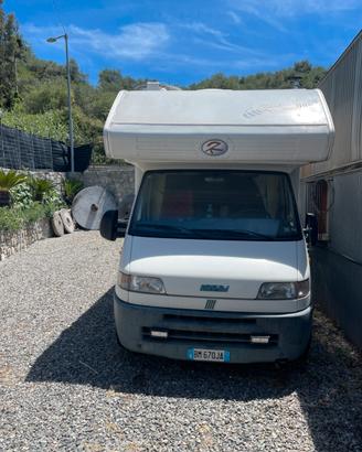Camper  pronto per partire