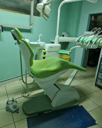 poltrona studio dentistico