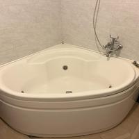 VASCA IDROMASSAGGIO ANGOLARE COMPLETA